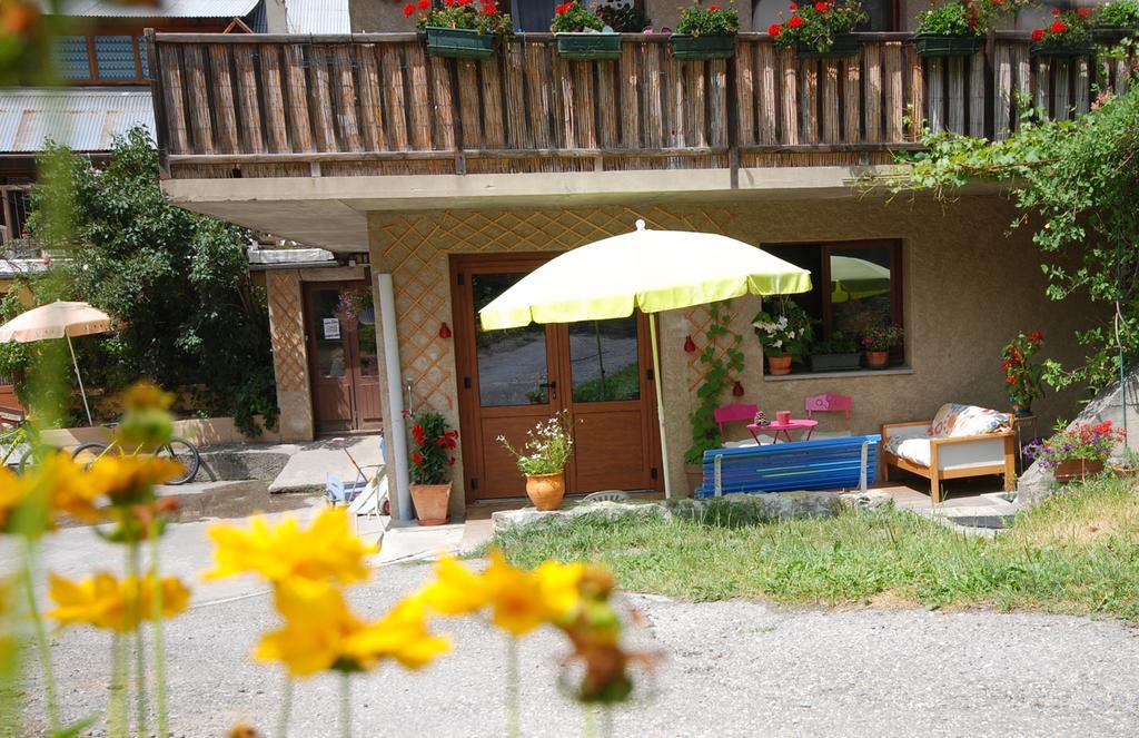 L' Edelweiss B&B Chambres D'Hotes Vallouise Exterior foto